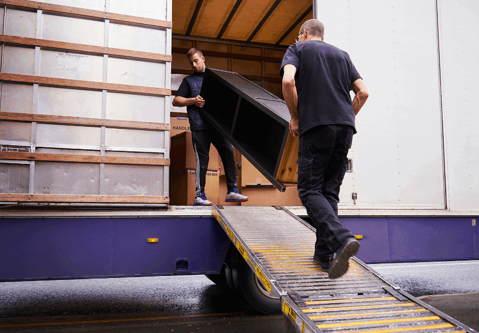 Residential cleanout services in Denver
