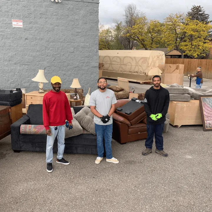Why Choose Furntiture Removal Guys