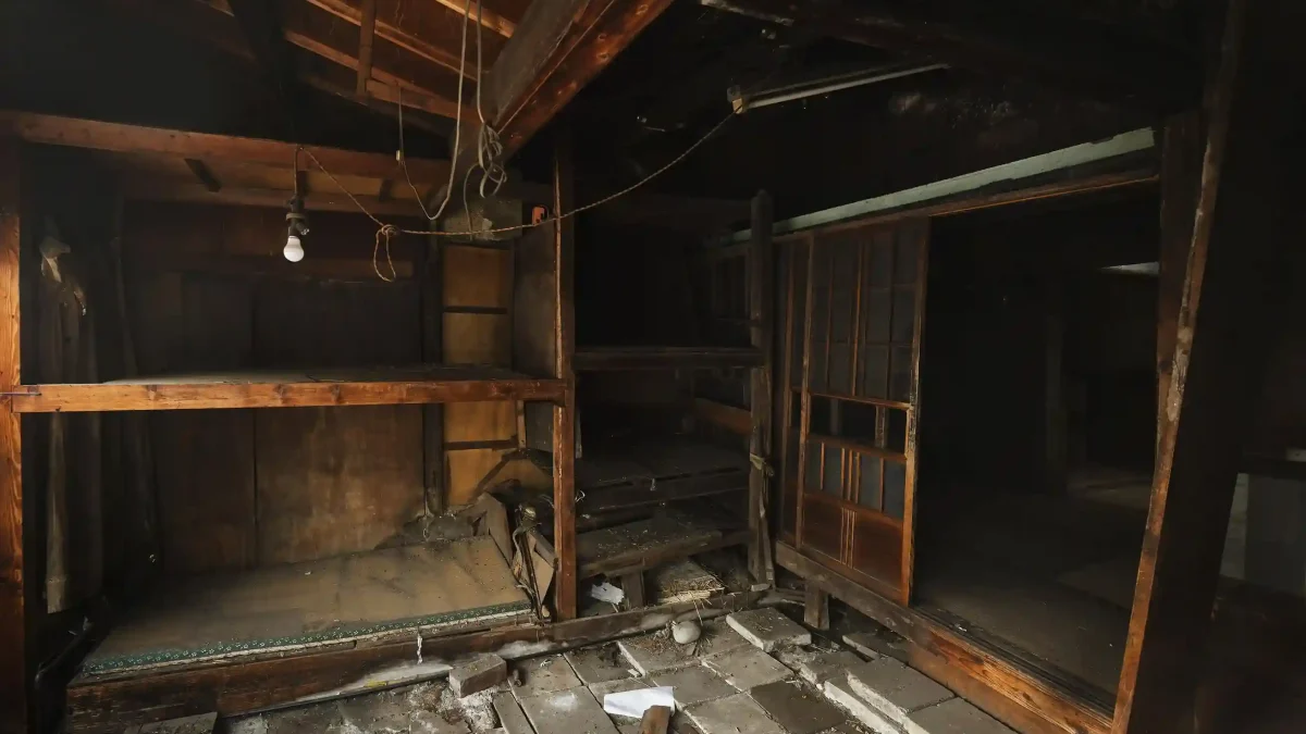 Garage, Basement & Attic Cleanouts