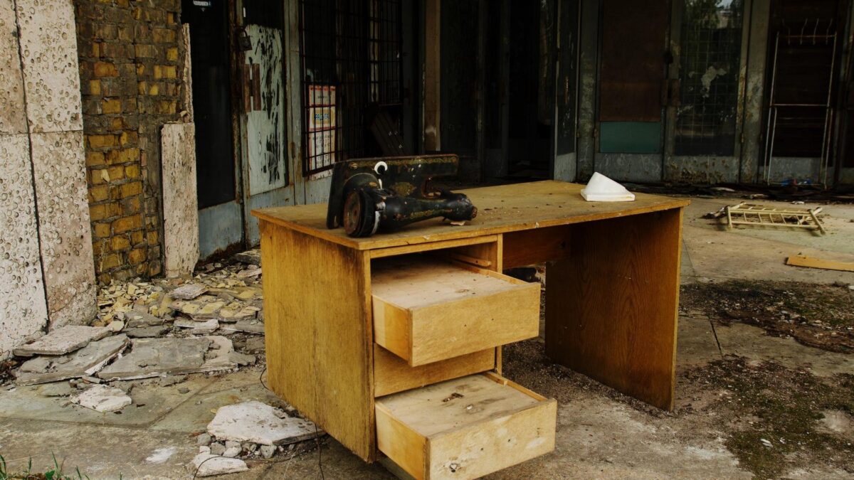 Abandoned Furniture Hauling Services in Denver